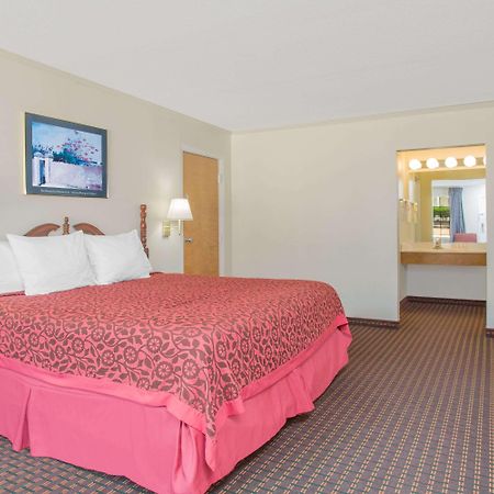 Days Inn Milledgeville Eksteriør bilde