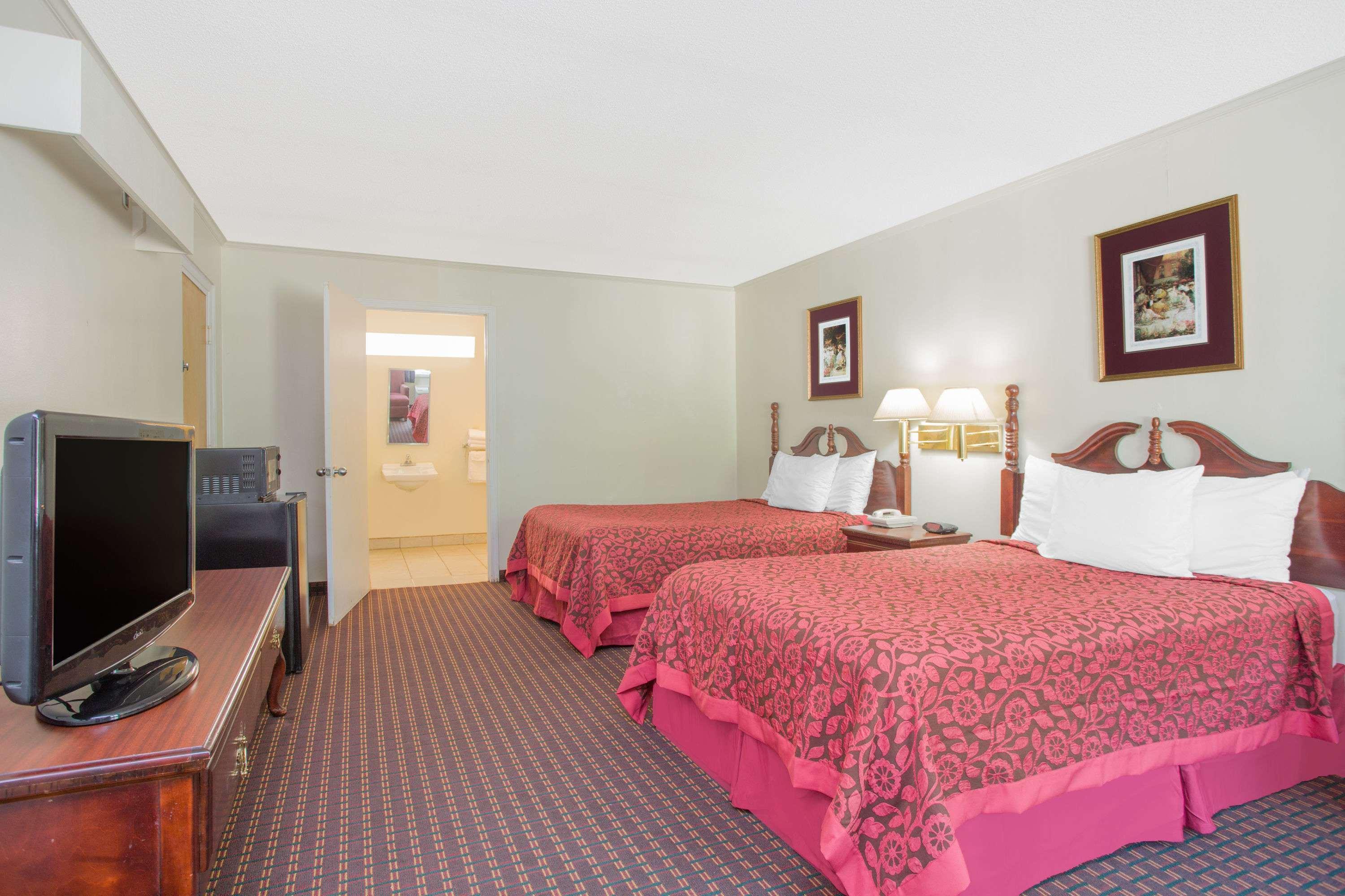 Days Inn Milledgeville Eksteriør bilde