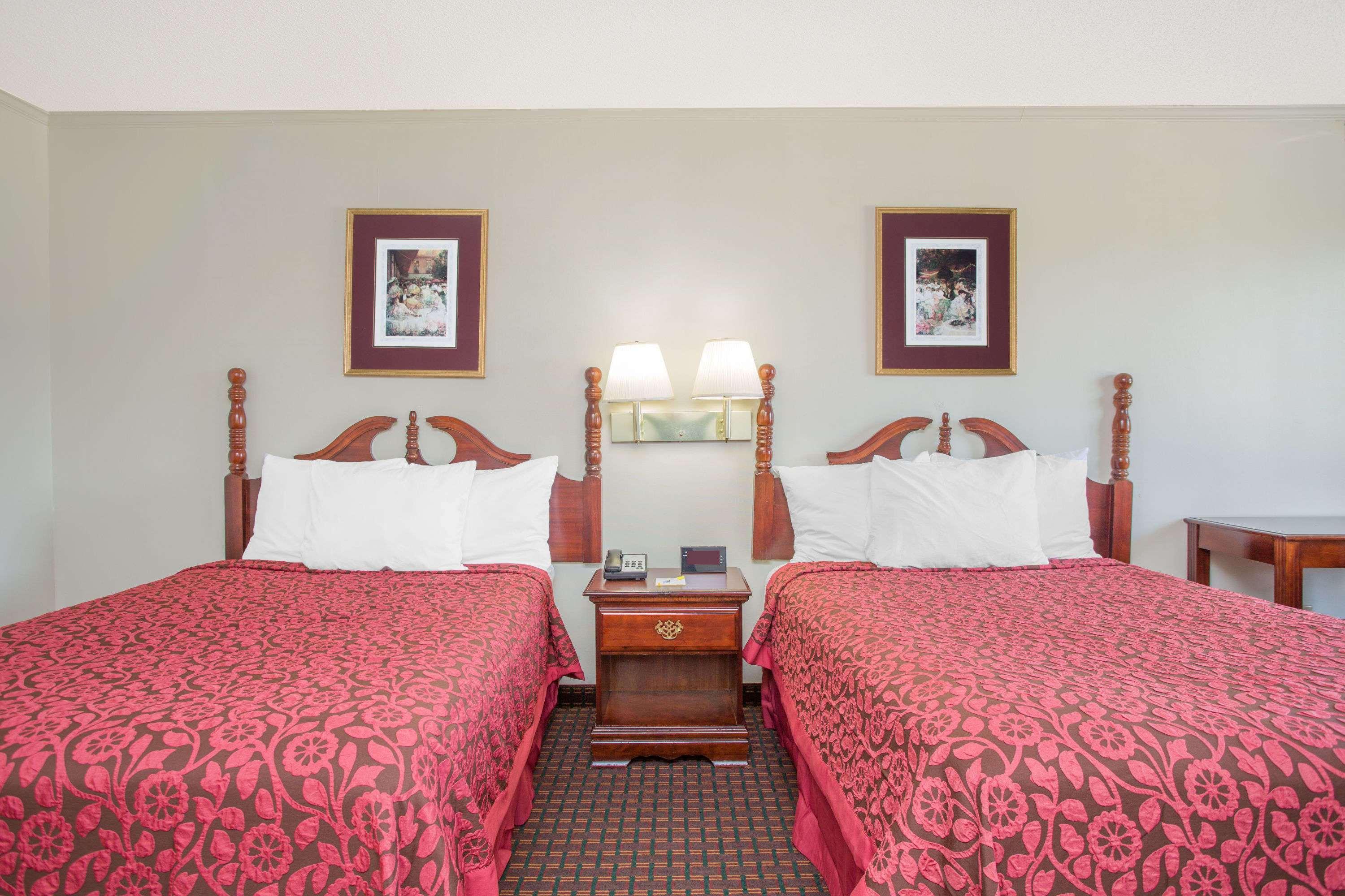 Days Inn Milledgeville Eksteriør bilde