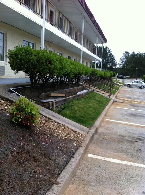 Days Inn Milledgeville Eksteriør bilde